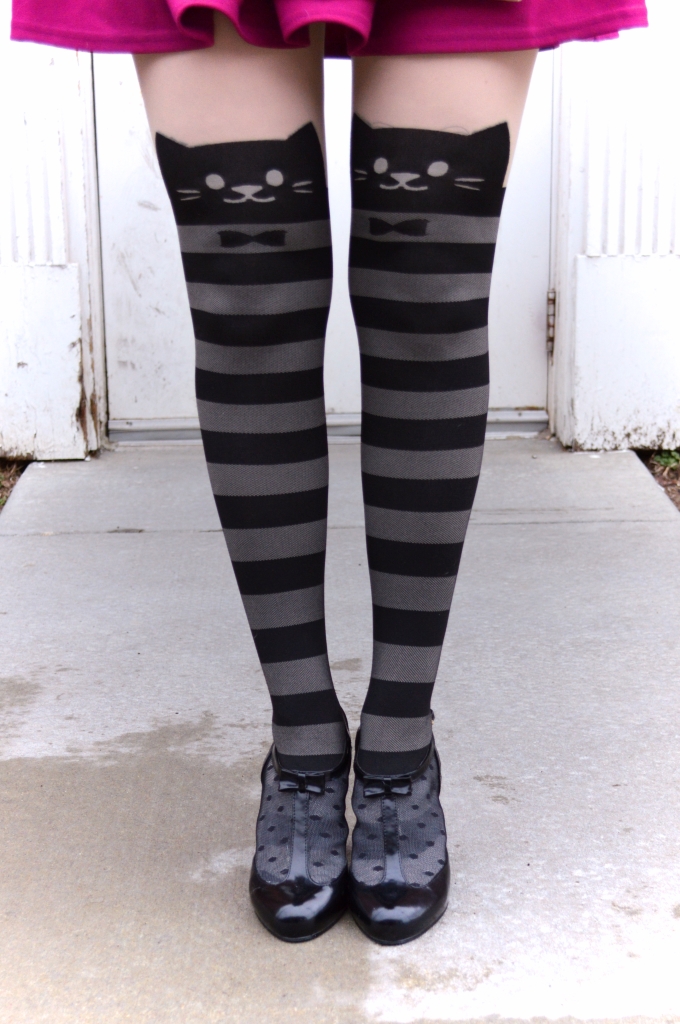 Cat Tights with Top Shop Dress and Polka Dot Vogue T Strap Heels (5)