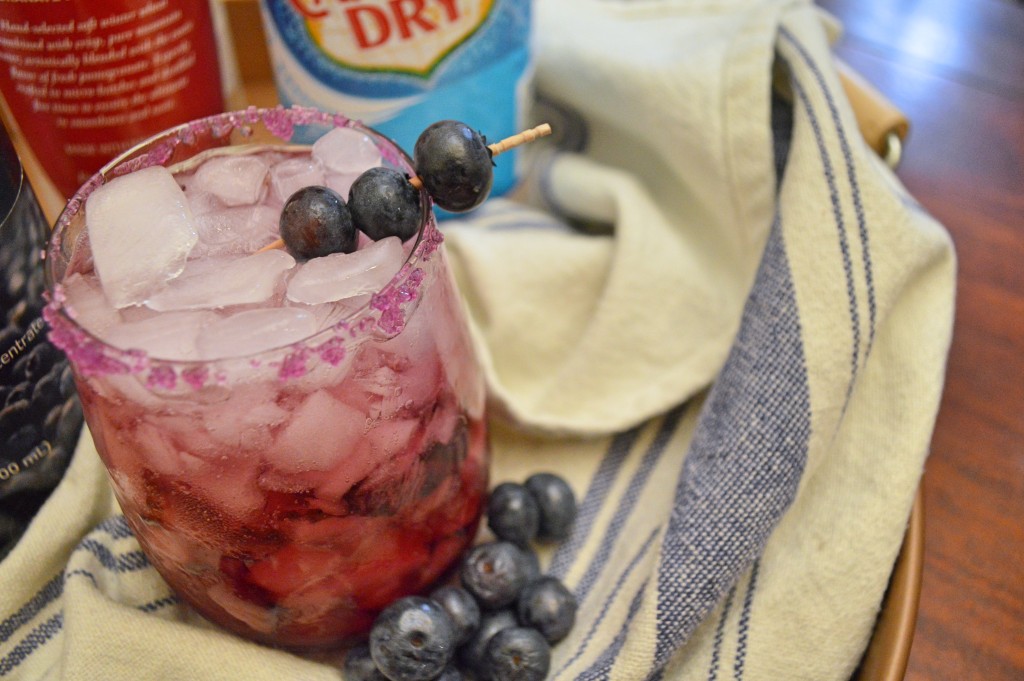 Warm-Weather Cocktail: The Coco-Berry Fizz