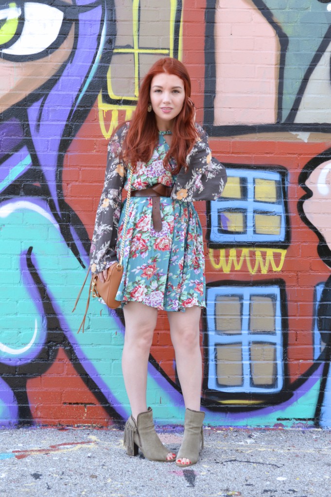 Bevo South City St Louis Mural - Mixed Florals Outfit for Summer and Fall - Oh Julia Ann (4)