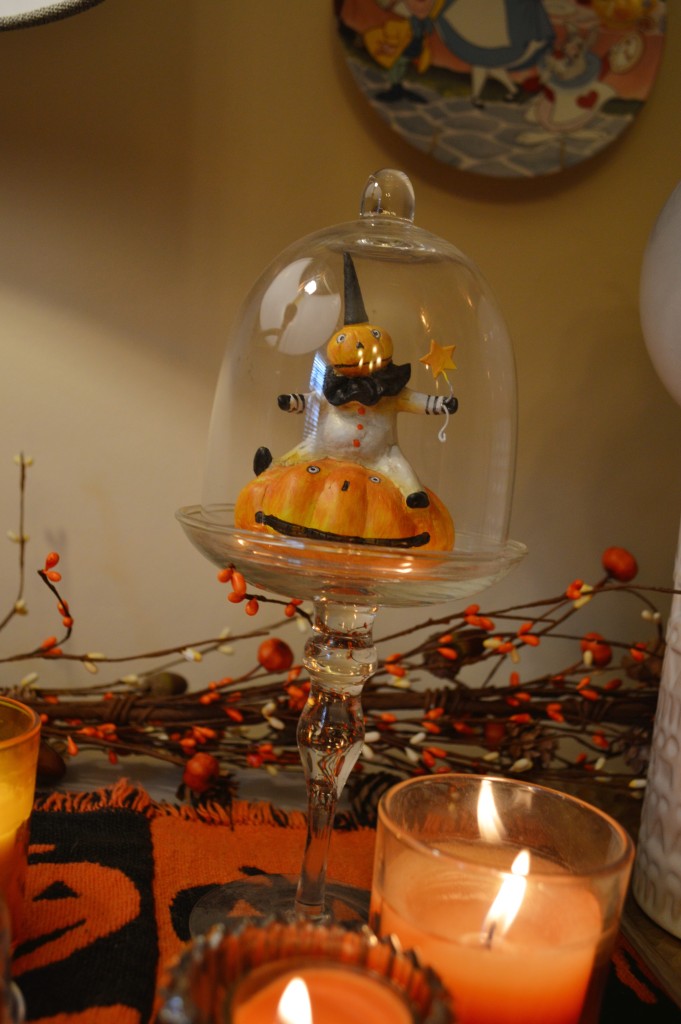 spooky-autumn-bar-decor-for-halloween-from-gordmans-discount-holiday-decorations-in-the-dining-room-oh-julia-ann-3